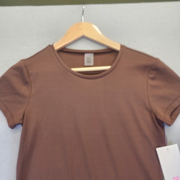 Love Charm Brown Short Sleeve Crewneck Tee Shirt Womens Large NWT 9053JN Stretch - Picture 3 of 9
